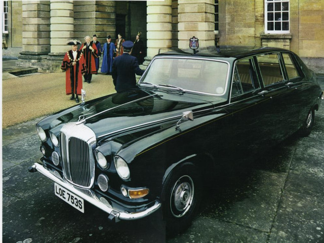 Daimler DS420 Limousine фото