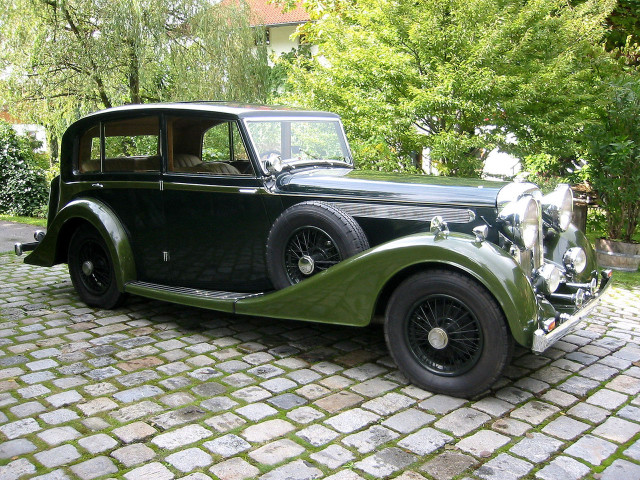 Daimler Light Straight Eight Sports Saloon (1938) фото