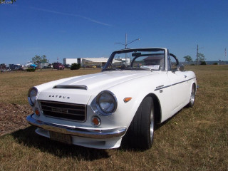 Datsun 2000 фото