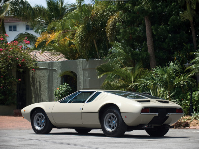 DeTomaso Mangusta фото