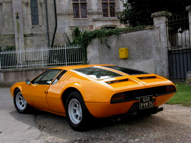 DeTomaso Mangusta фото