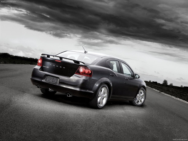 Dodge Avenger фото