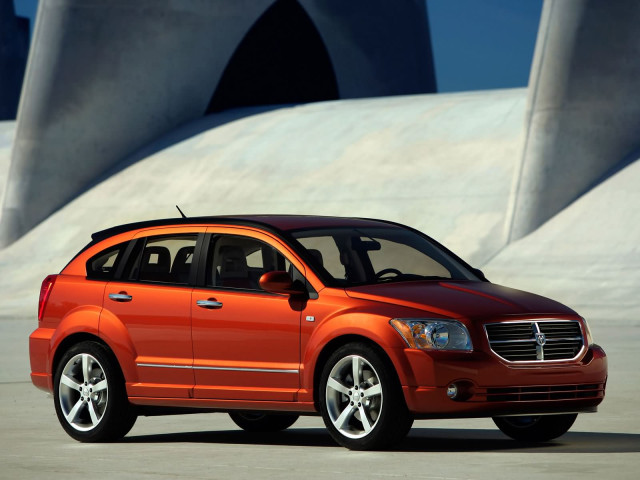 Dodge Caliber фото