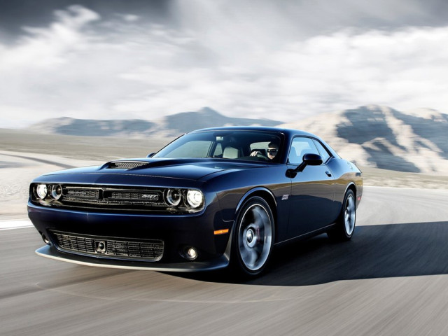 Dodge Challenger SRT Hellcat фото