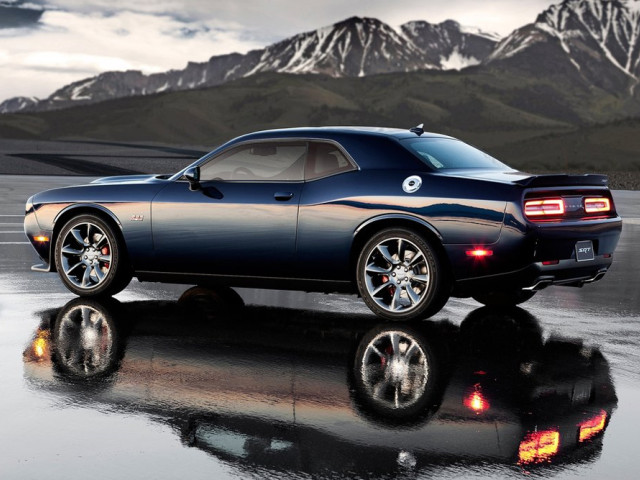 Dodge Challenger SRT Hellcat фото