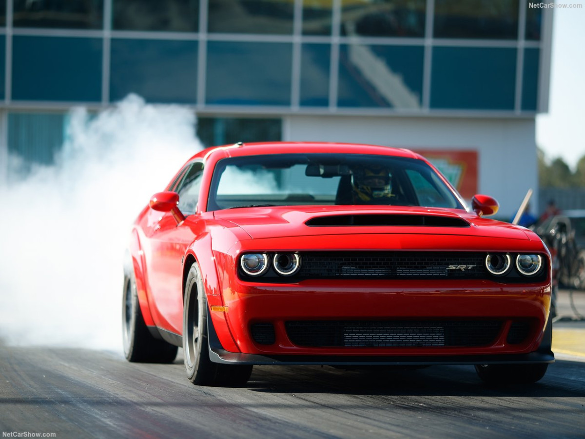 Dodge Challenger SRT фото 182748