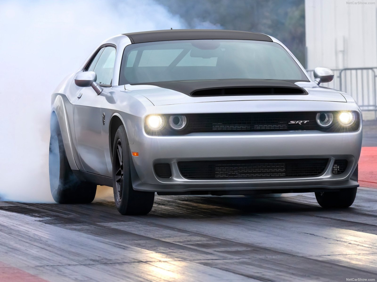 Dodge Challenger SRT фото 210546