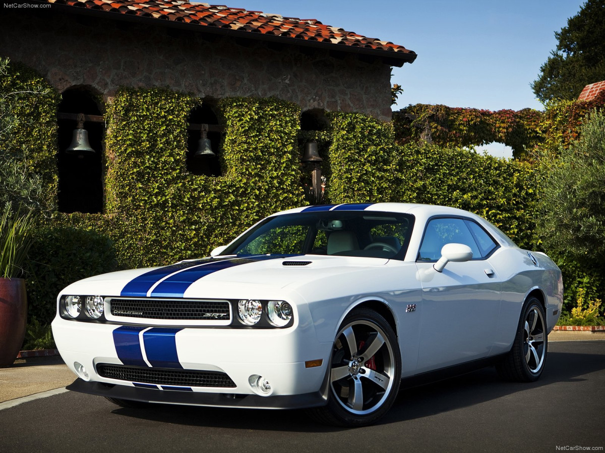 Dodge Challenger SRT8 392 фото 86258