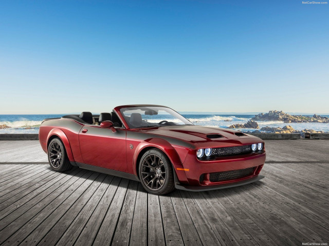 Dodge Challenger фото