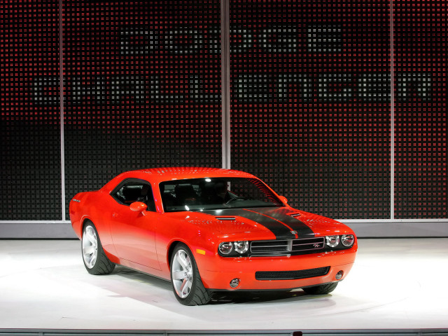 Dodge Challenger фото