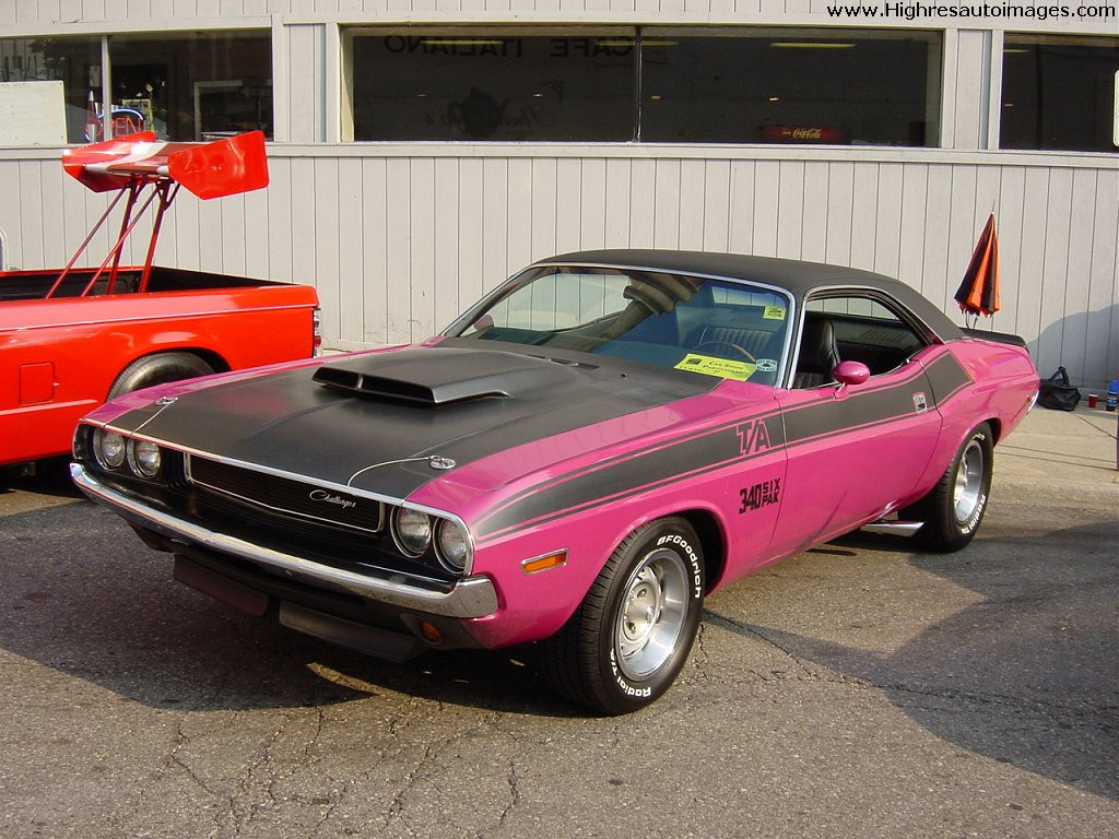 Dodge Challenger фото 4213