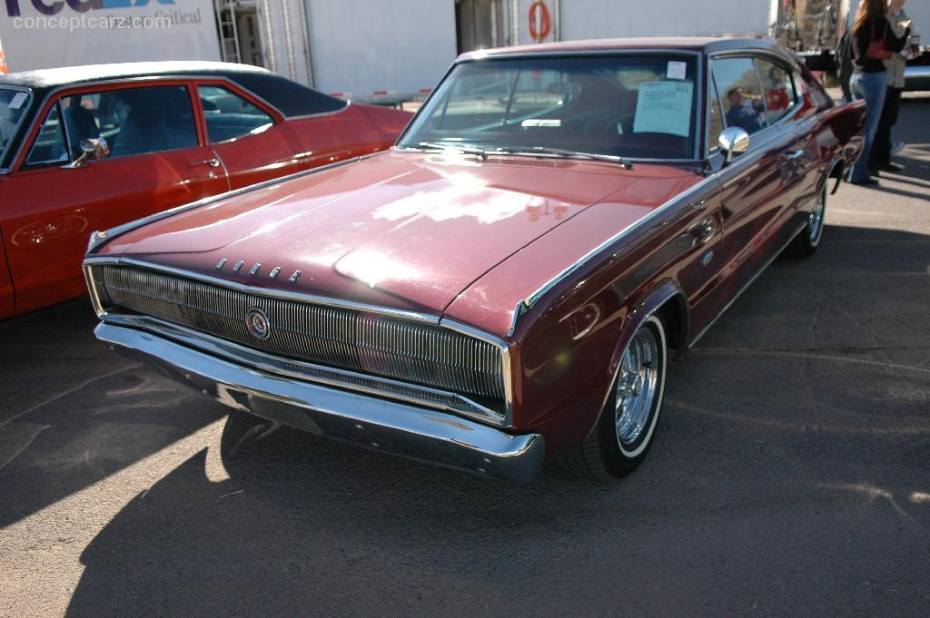 Dodge Charger RT фото 35364