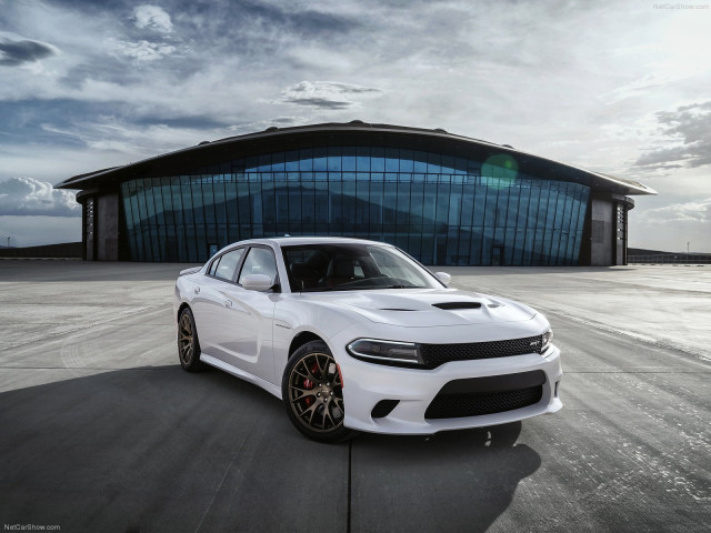 Dodge Charger SRT Hellcat фото