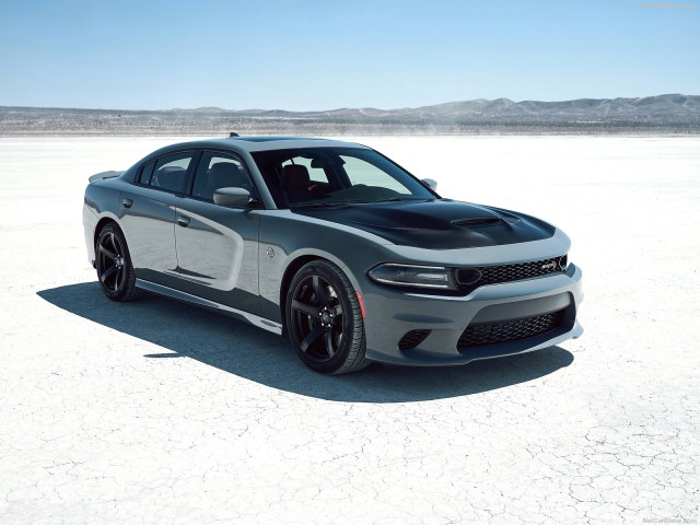 Dodge Charger SRT Hellcat фото