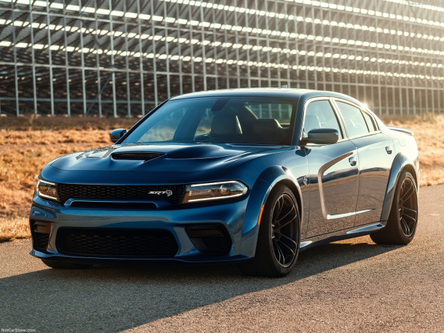 Dodge Charger SRT Hellcat фото