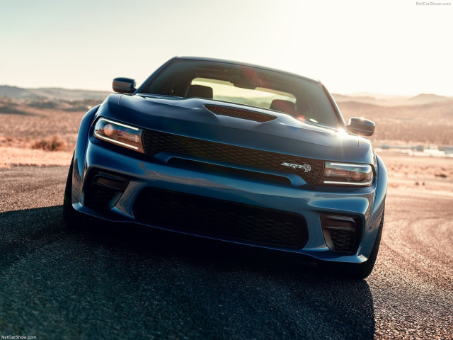 Dodge Charger SRT Hellcat фото