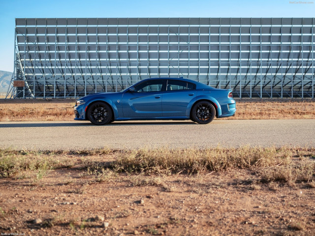 Dodge Charger SRT Hellcat фото