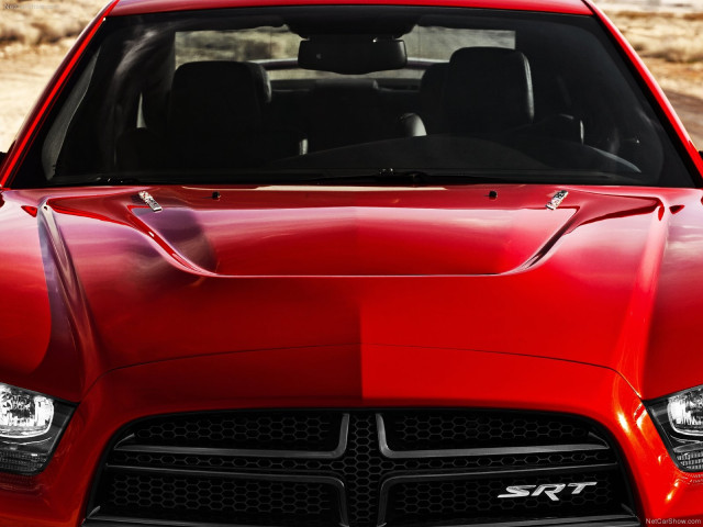 Dodge Charger SRT8 фото