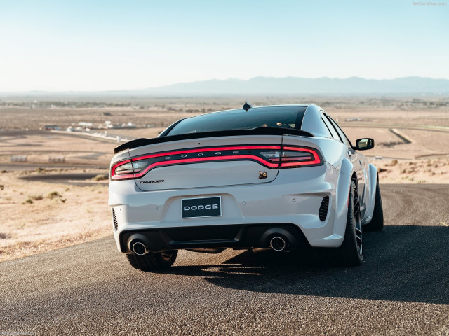 Dodge Charger фото