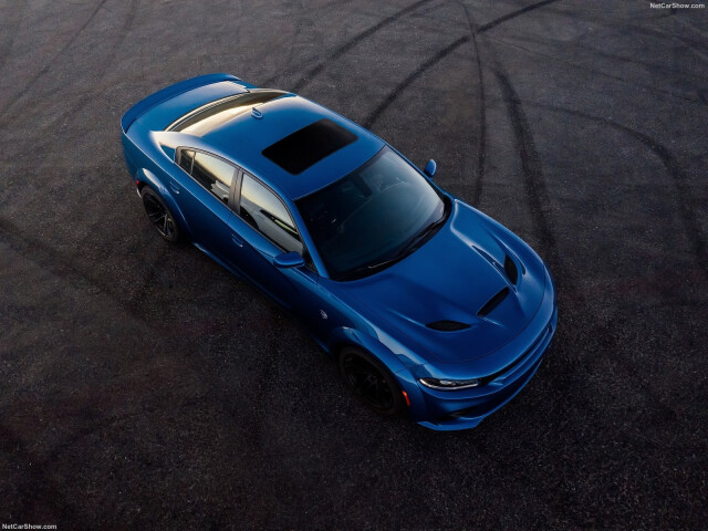 Dodge Charger фото