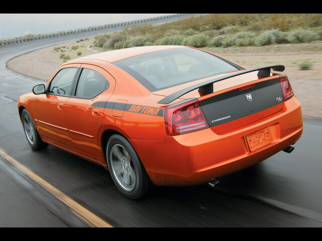 Dodge Charger фото
