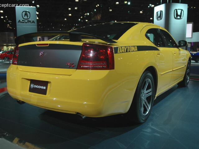 Dodge Charger фото