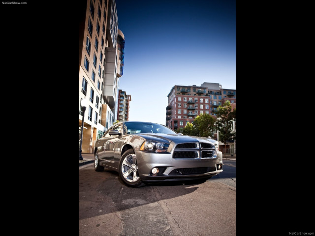 Dodge Charger фото