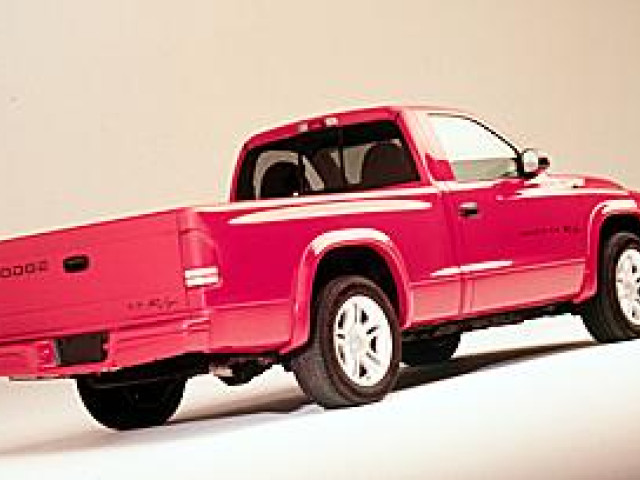 Dodge Dakota RT фото