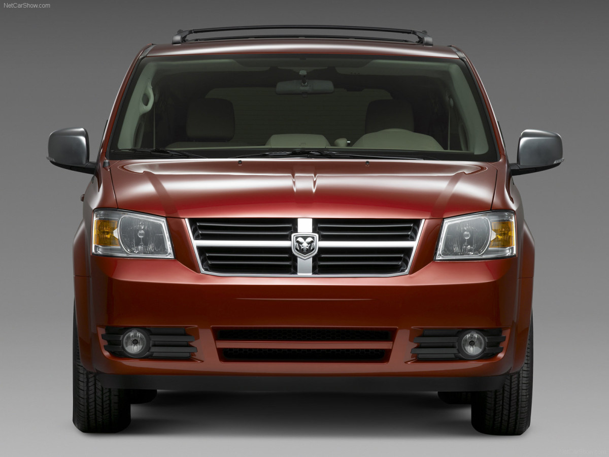 Dodge Grand Caravan фото 40537