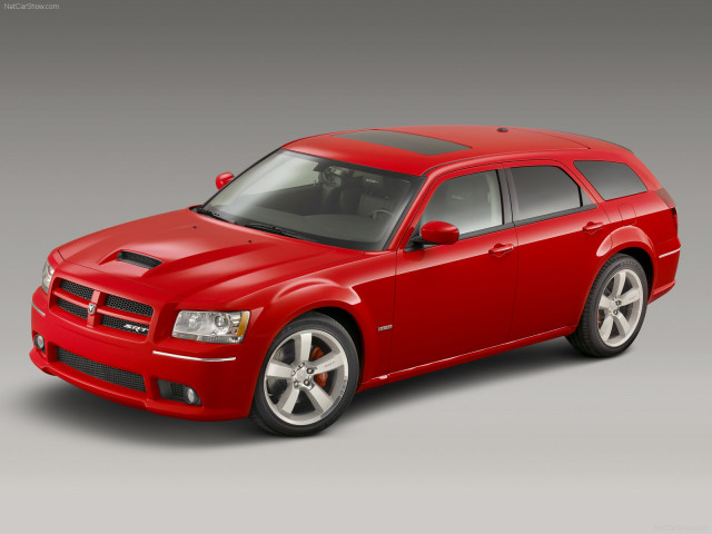 Dodge Magnum SRT-8 фото