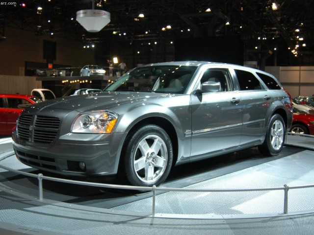 Dodge Magnum SRT фото