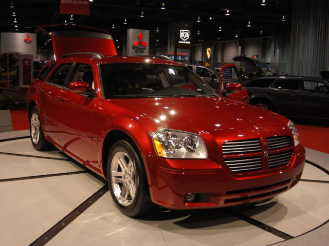 Dodge Magnum фото