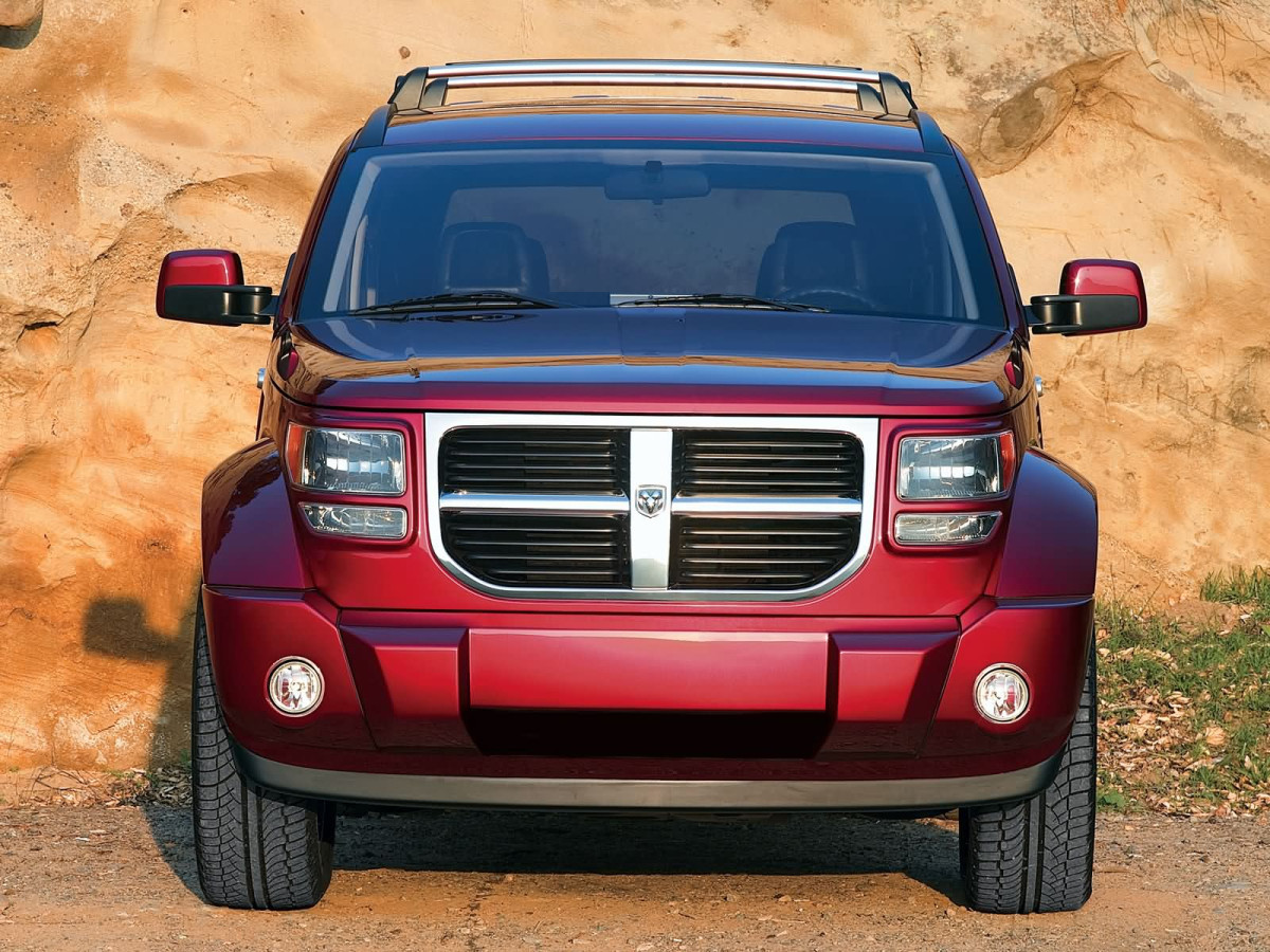 Dodge Nitro фото 21192