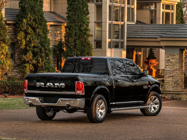 Dodge Ram 1500 Laramie Limited фото