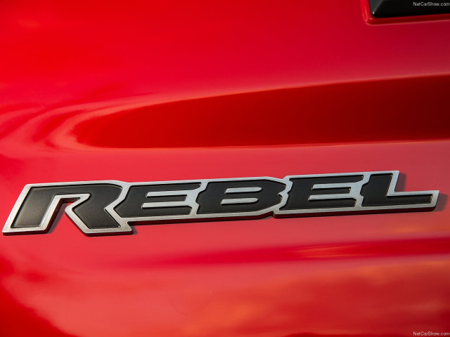 Dodge Ram 1500 Rebel фото