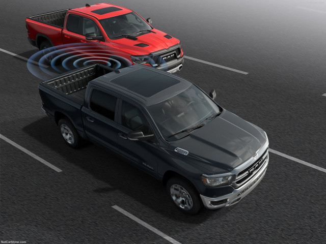 Dodge Ram 1500 фото