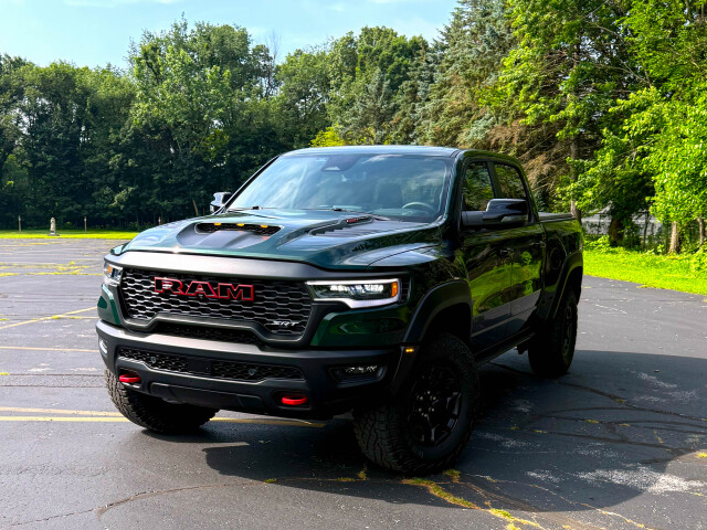 Dodge Ram 1500 фото