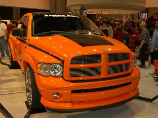 Dodge Ram 2500 фото