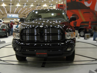 Dodge Ram 2500 фото