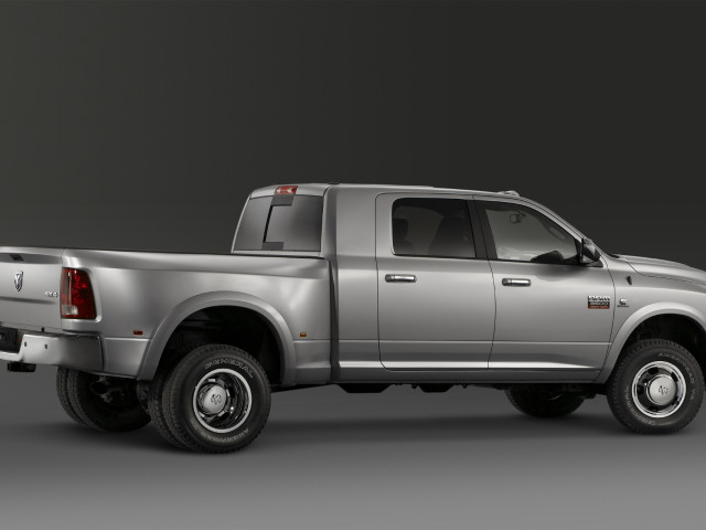 Dodge Ram 3500 фото