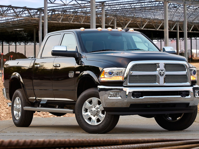 Dodge Ram Heavy Duty фото