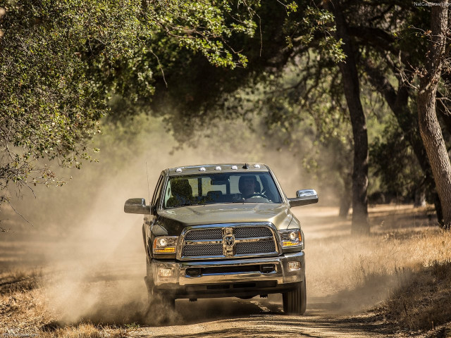 Dodge Ram Heavy Duty фото