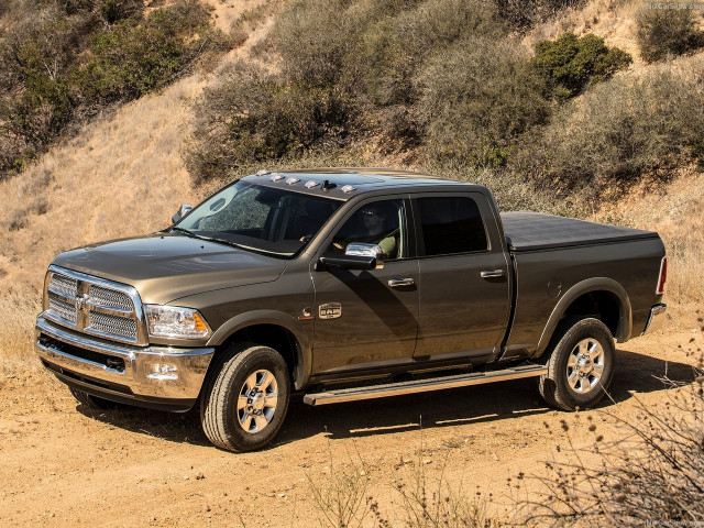 Dodge Ram Heavy Duty фото