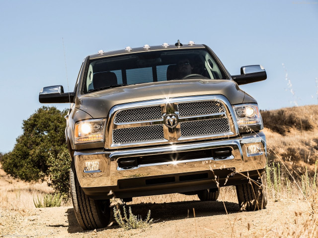 Dodge Ram Heavy Duty фото