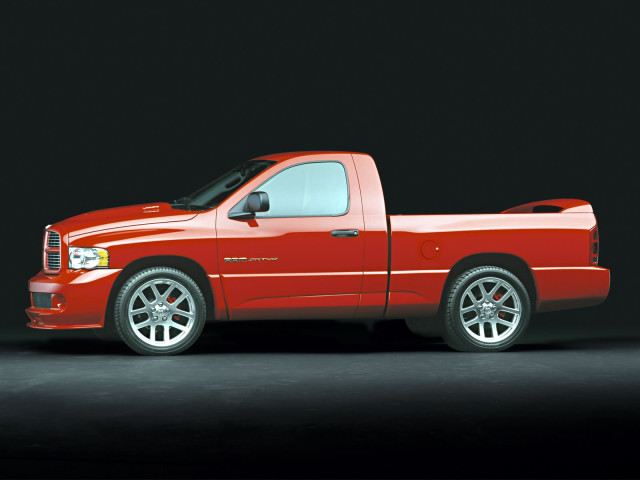 Dodge Ram SRT-10 фото