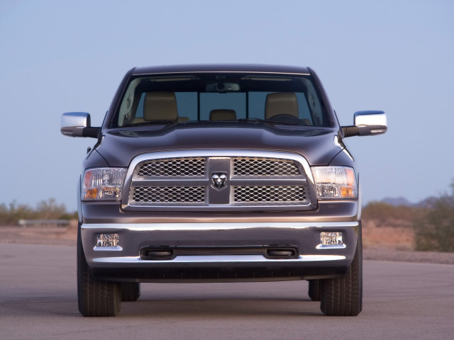 Dodge Ram фото