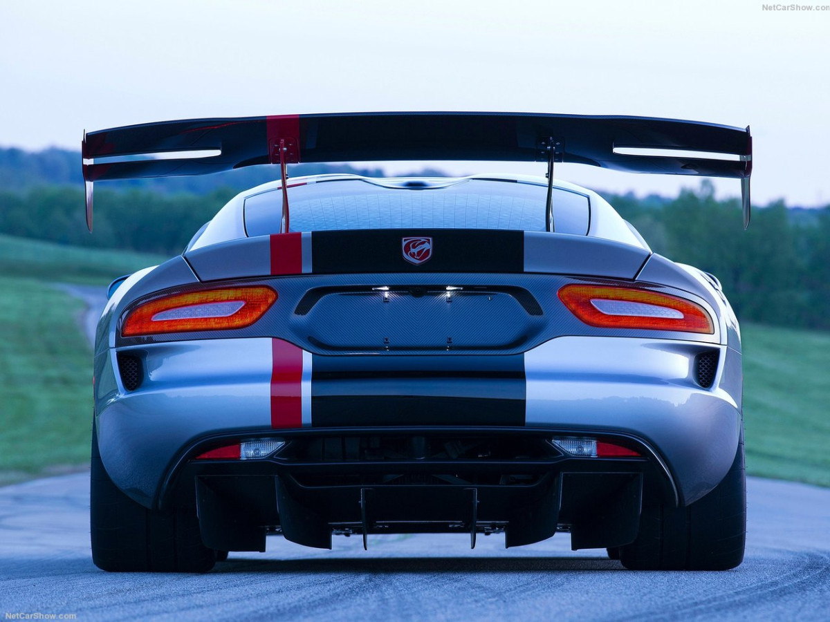 Dodge Viper ACR фото 147772