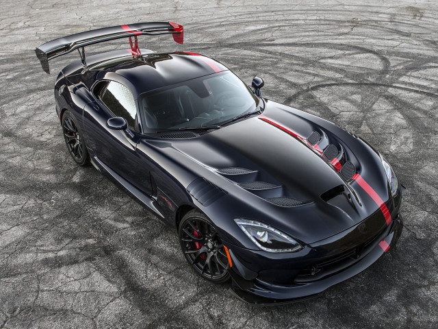 Dodge Viper ACR фото