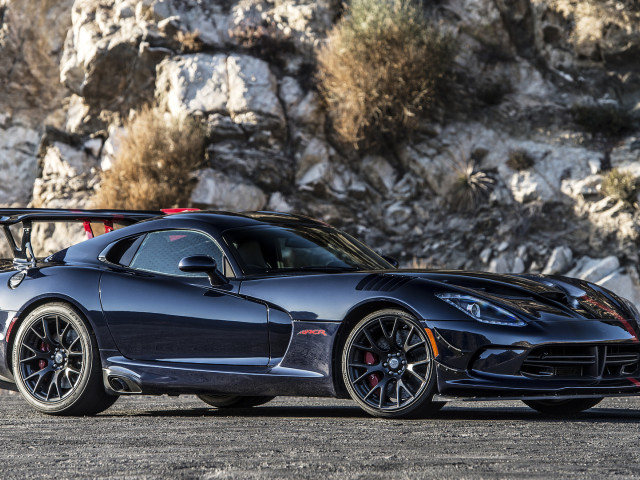 Dodge Viper ACR фото