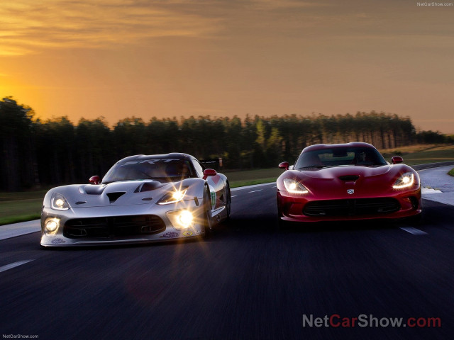 Dodge Viper GTS-R SRT фото